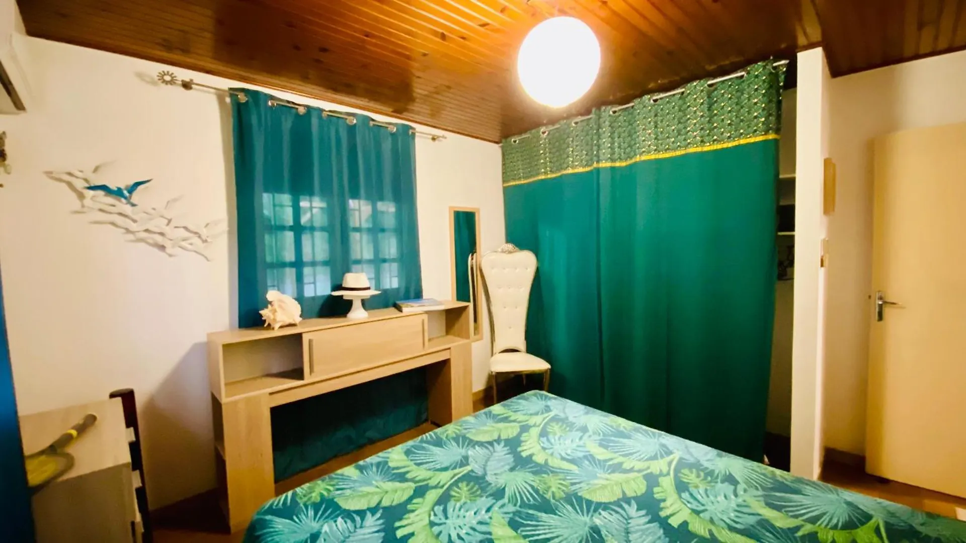 Villa Louisiane- Vue Imprenable Sur La Baie De Fort-De-France Les Trois-Ilets Holiday home